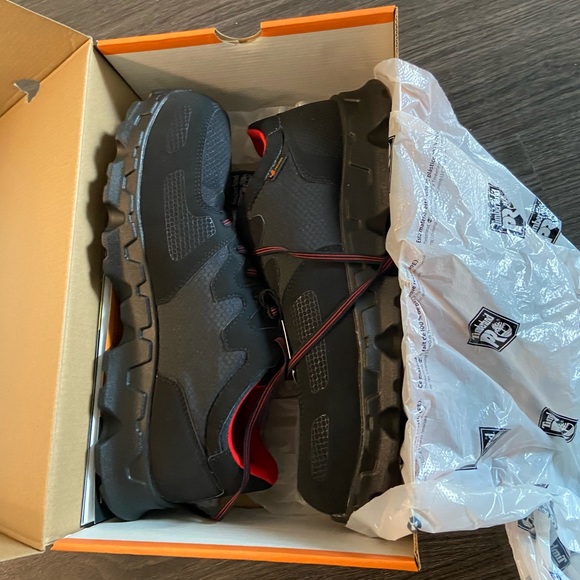 Timberland Pro Powertrain Shoes - Picture 1 of 4